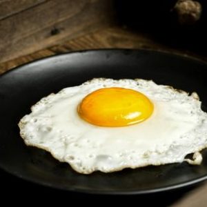 Whole Eggs or Egg Whites: Which Is Better for Weight Loss?