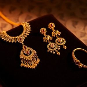 Chennai Gold Rate Today Morning: Gold Prices Rebound Sharply, Silver Declines on May 14