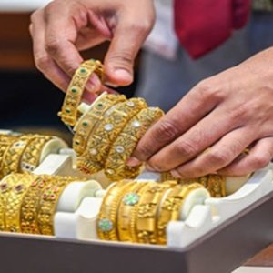 Chennai Gold Rate Today (June 19, 2026): 22K Gold Drops ₹380, Silver Falls ₹15 Per Gram