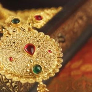 Chennai Gold Rate Today: 22 Carat Gold Drops ₹720 Per Sovereign, Silver Prices Also Fall