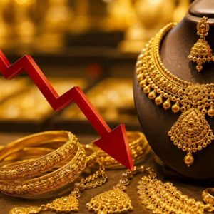 Gold Price Drops in Chennai Today; 22 Carat Gold Down ₹20, Silver Falls ₹5
